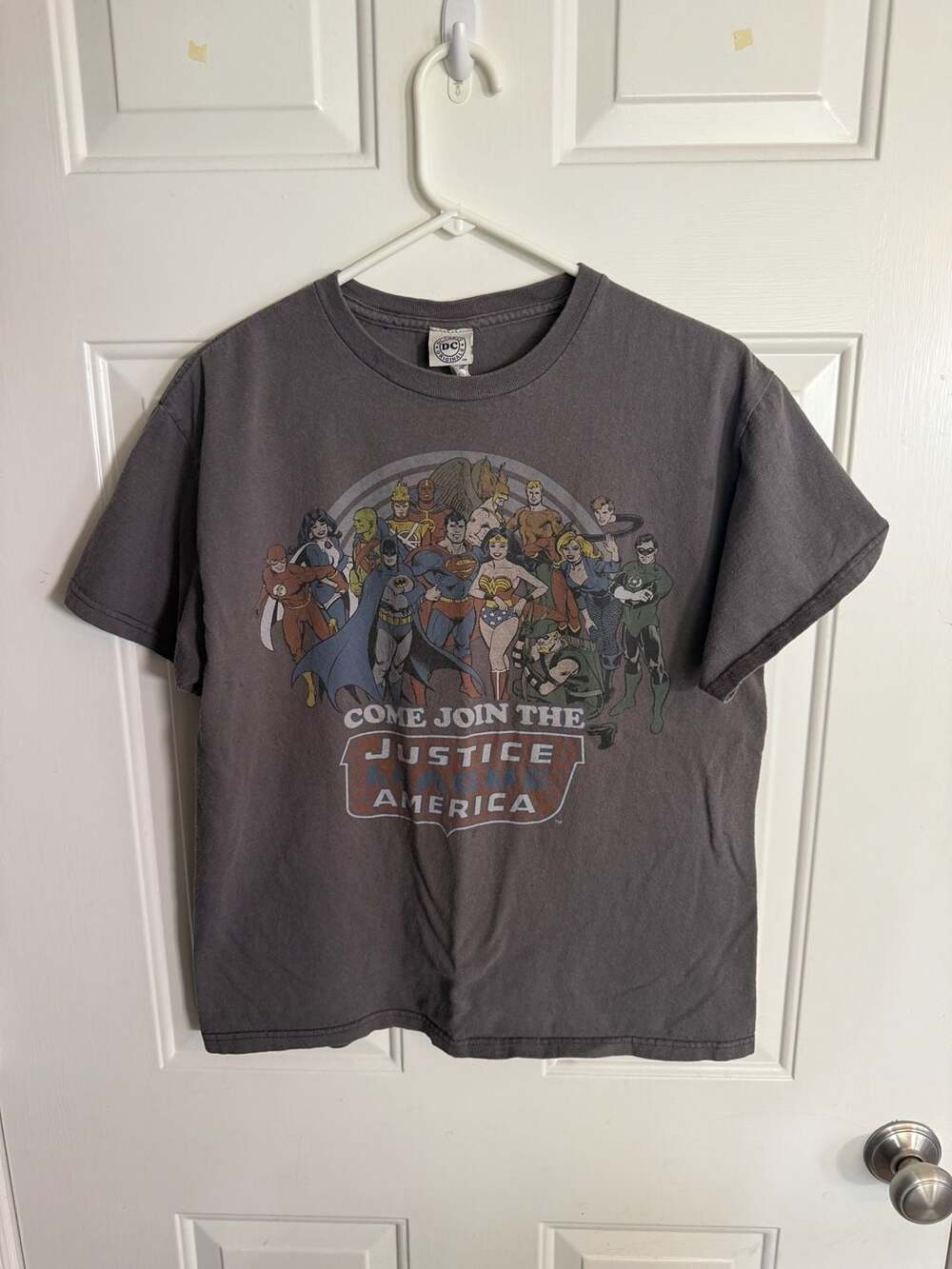 DC Comics Justice League T-Shirt Size M Gray Come Join Justice America